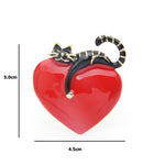 Cat Brooch - Cat on a heart - dimension