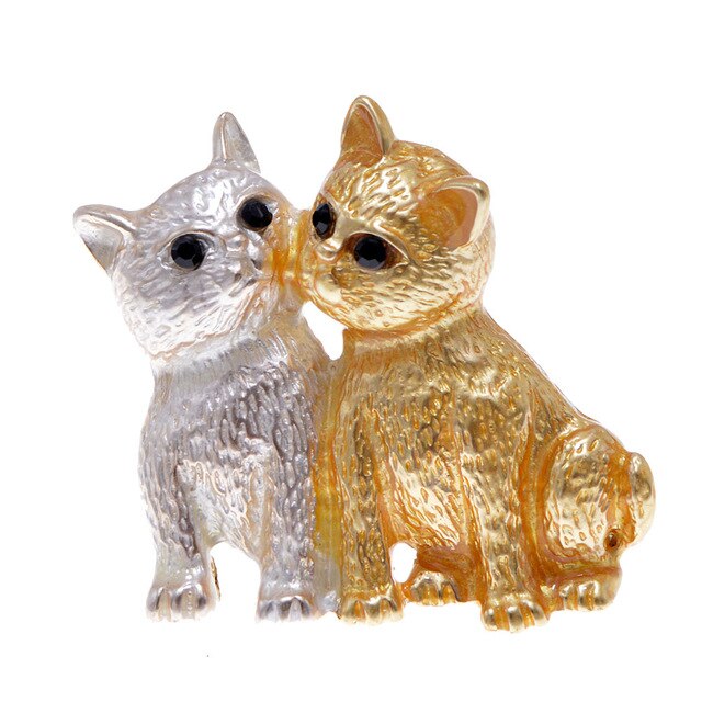 Cat Brooch <br> Friendly cats