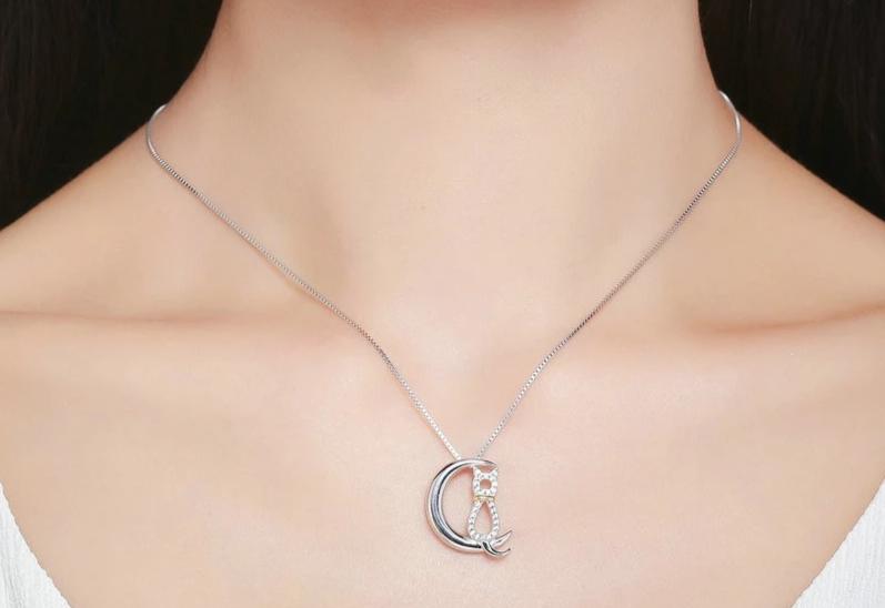 Silver Cat Necklace <br> Fashion Moon Cat - The Cat Paradise