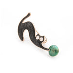 Cat Brooch <br> Cat playing with ball of wool